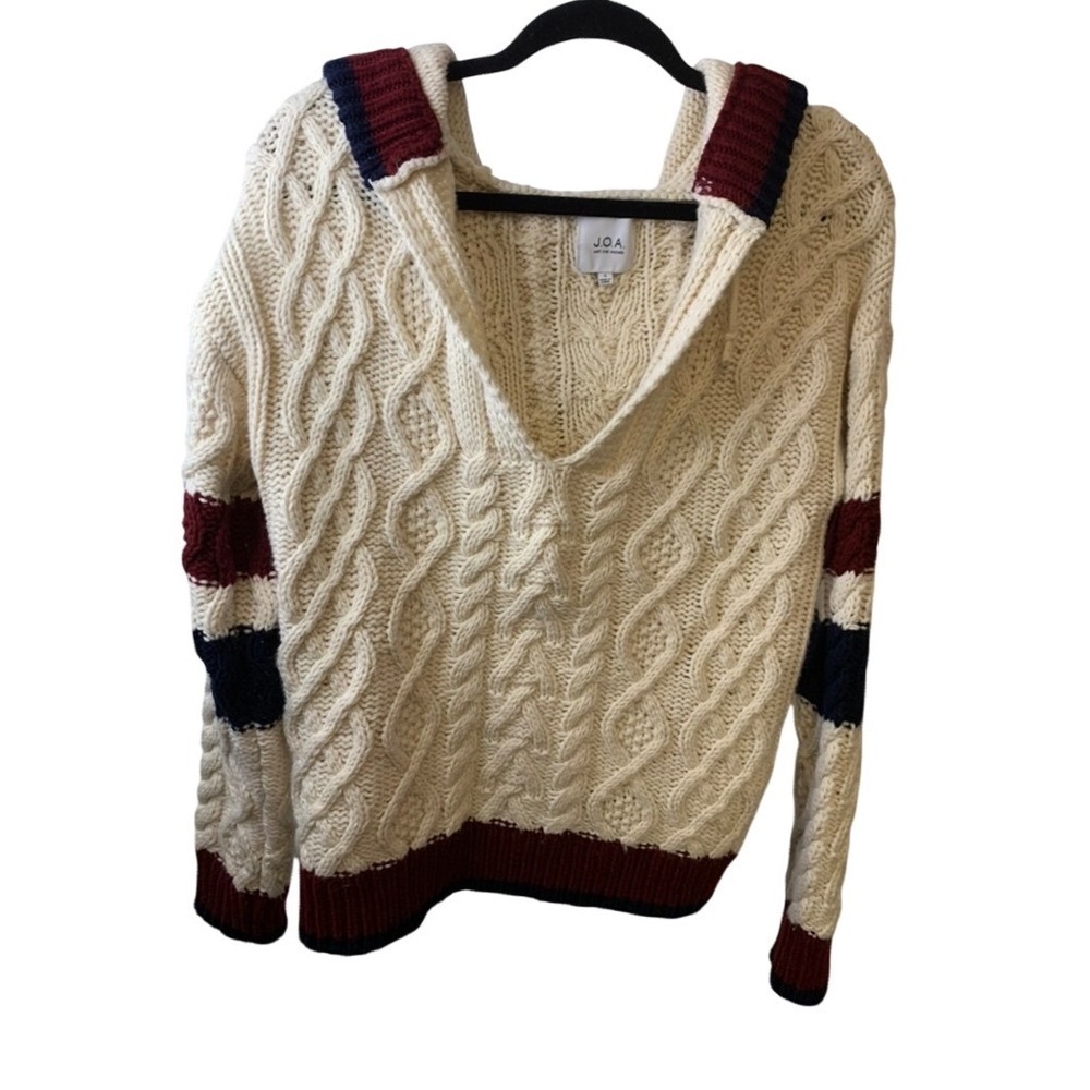 JOA Just One Answer Cable Knit Hooded Sweater Cream Burgundy Navy Stripe Small